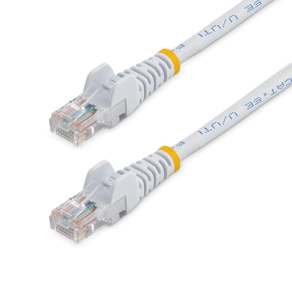 StarTech.com Cat5e patch cable with snagless RJ45 connectors – 7 ft, white